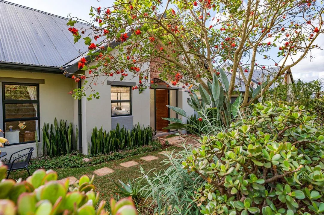 3 Bedroom Townhouse for sale in Waterfall