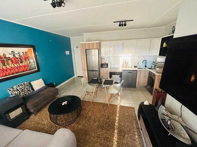 1 Bedroom Apartment / flat to rent in Waterfall