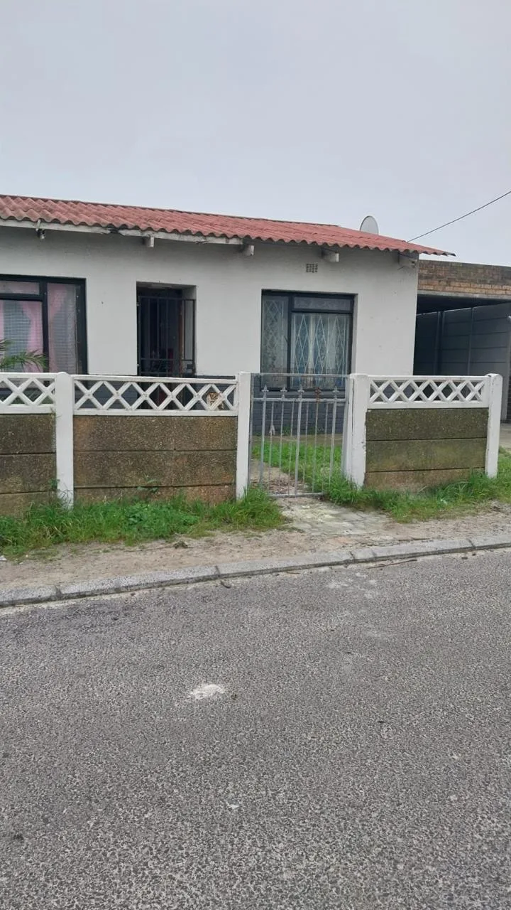 2 Bedroom House for sale in Silvertown