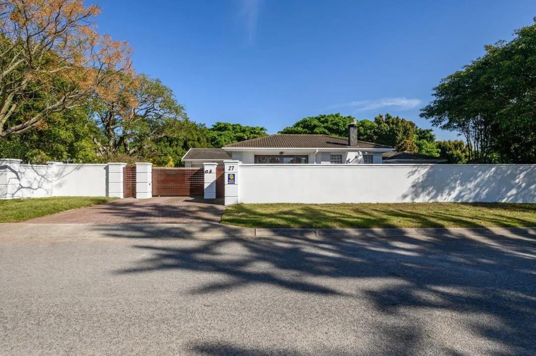 4 Bedroom House for sale in Walmer Heights