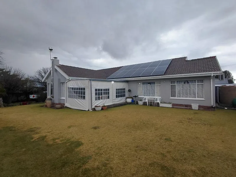 3 Bedroom House for sale in Burgersdorp
