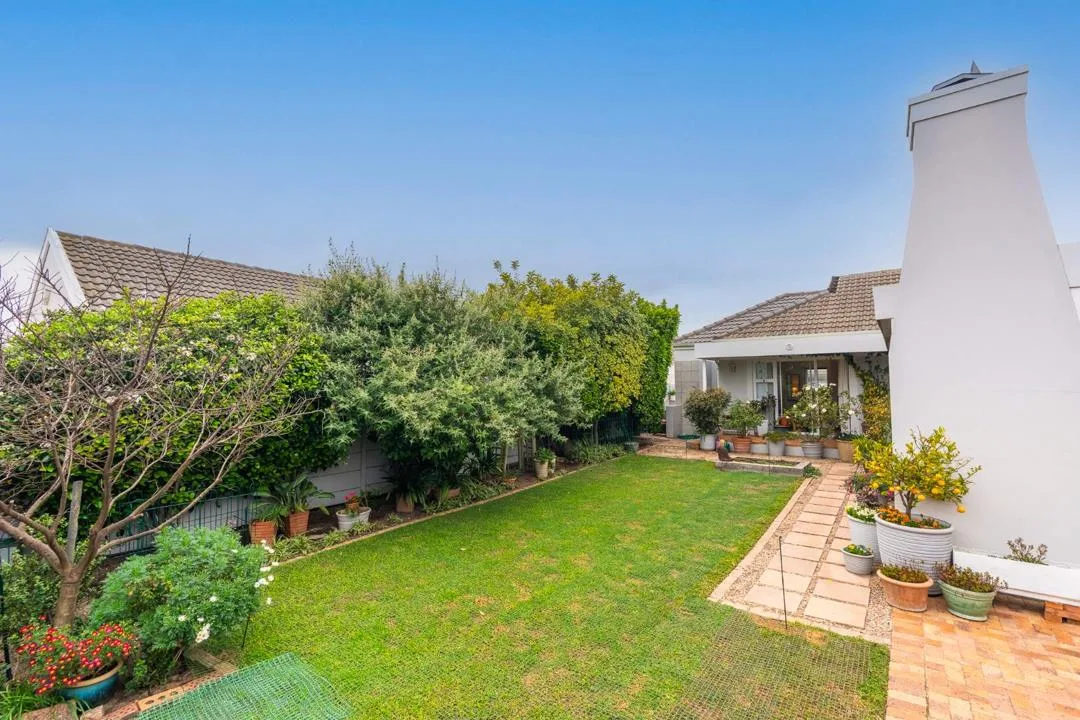 4 Bedroom House for sale in Sunningdale