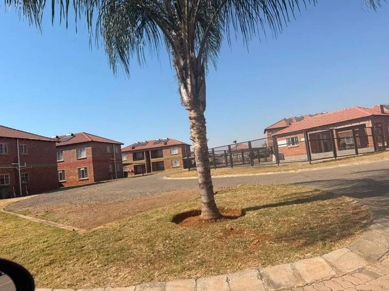 2 Bedroom Apartment / flat for sale in Waterval East