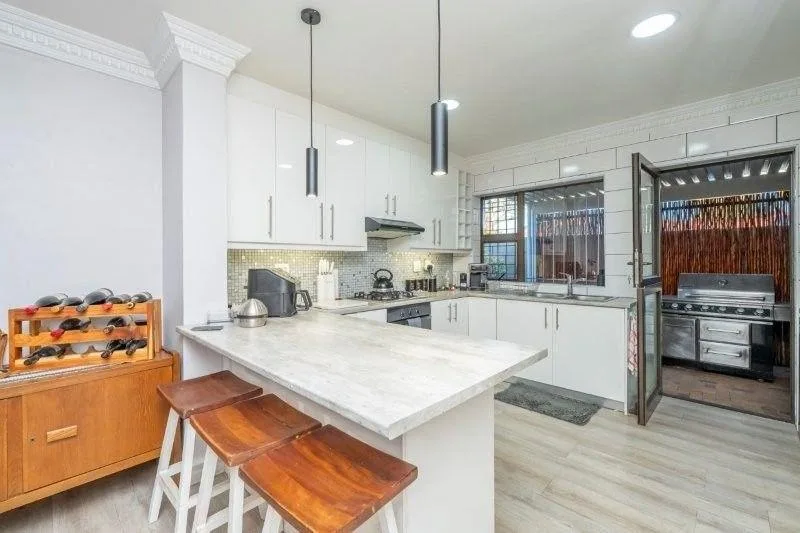 2 Bedroom Townhouse for sale in Sonstraal Heights