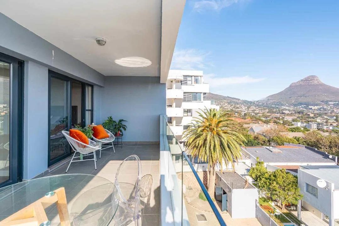 2 Bedroom Apartment / flat for sale in Vredehoek