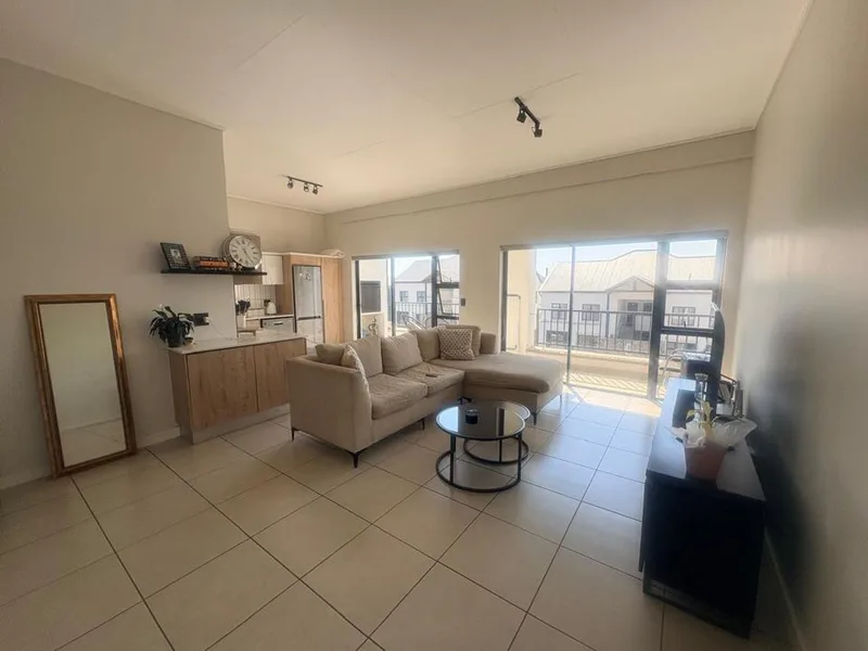 3 Bedroom Apartment / flat to rent in Linbro Park