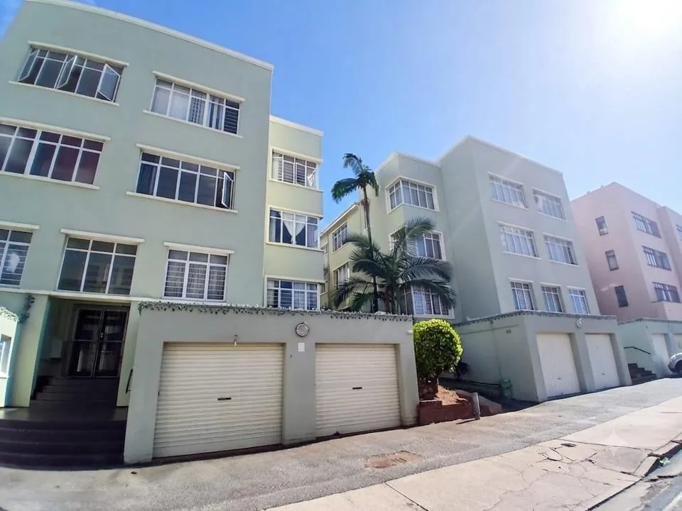 2.5 Bedroom Apartment / flat for sale in Glenwood
