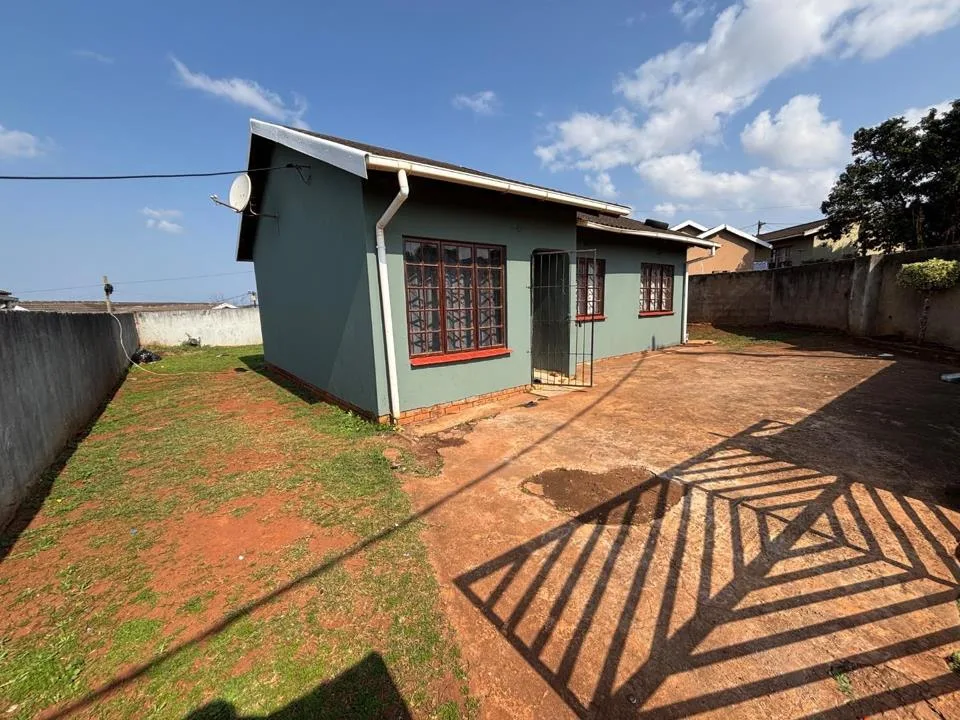 3 Bedroom House for sale in Umhlathuze
