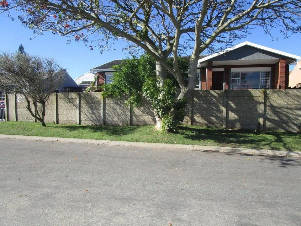 3 Bedroom House for sale in Heiderand