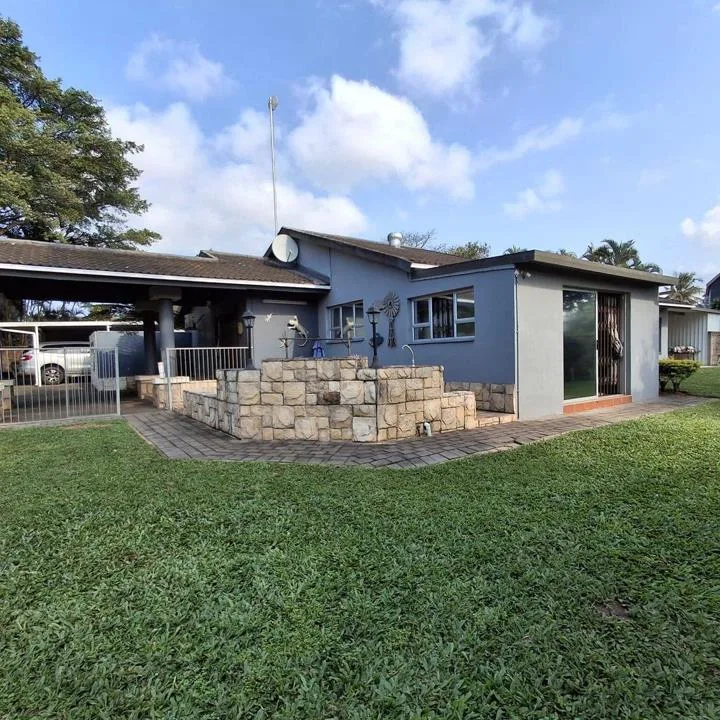 3 Bedroom House for sale in Meer En See