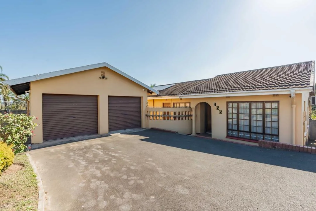 3 Bedroom House for sale in Manor Gardens