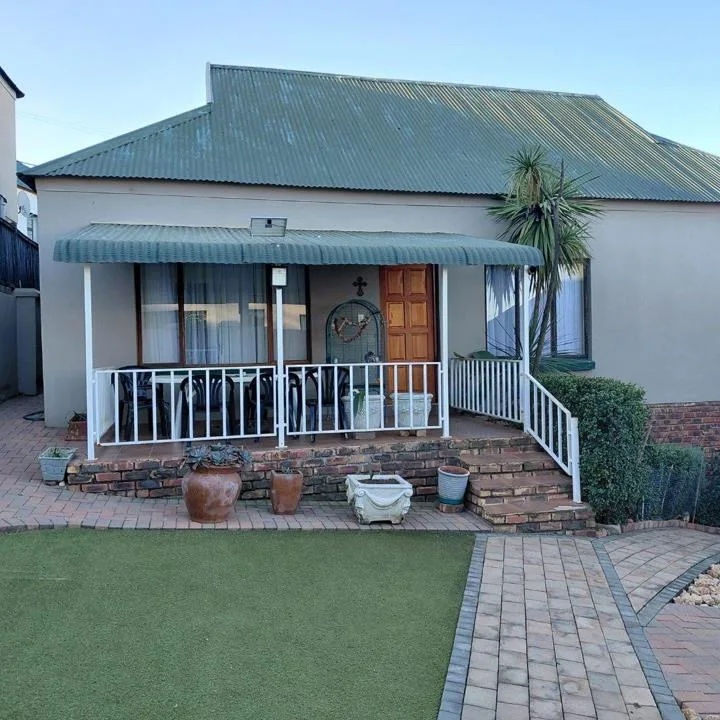 3 Bedroom Townhouse to rent in Wilkoppies