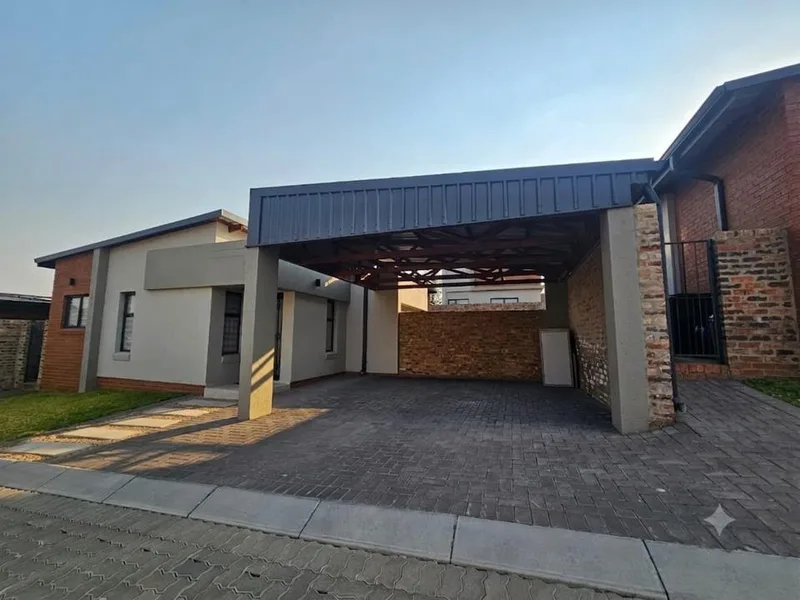 2 Bedroom House to rent in Carlswald Estate