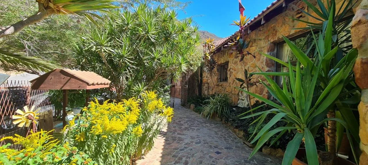 4 Bedroom House for sale in Piketberg