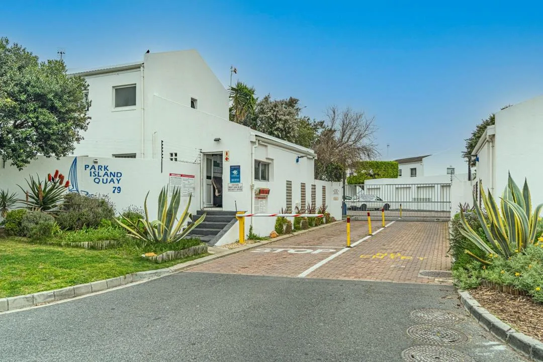 3 Bedroom Apartment / flat for sale in Marina Da Gama