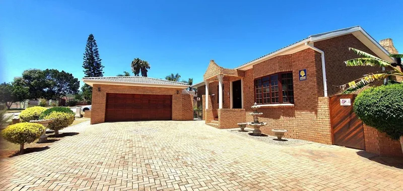 4 Bedroom House for sale in Winterhoek Park