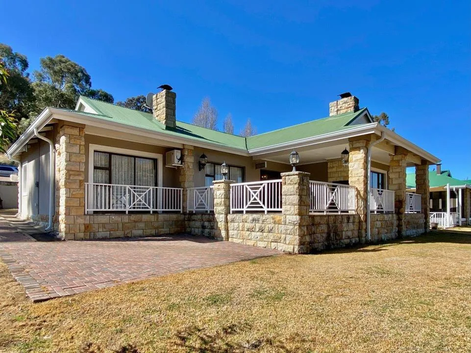 3 Bedroom House for sale in Clarens Golf & Trout Estate