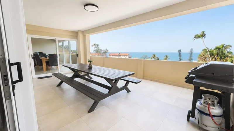 3 Bedroom Apartment / flat for sale in Shakas Rock