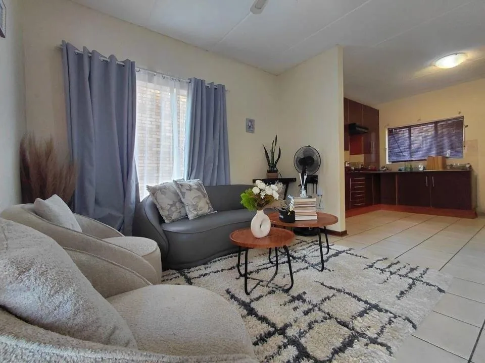 2 Bedroom Townhouse for sale in Baillie Park