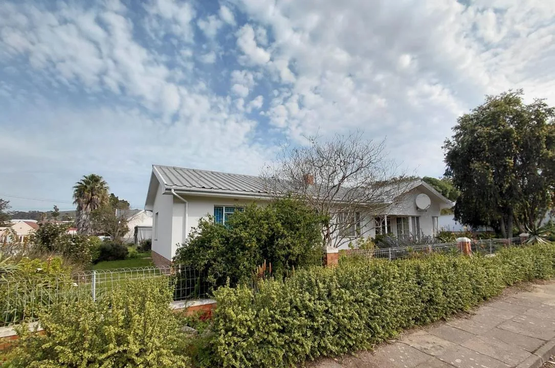 4 Bedroom House for sale in Heidelberg