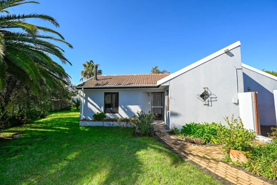 3 Bedroom House for sale in Wellway Park East