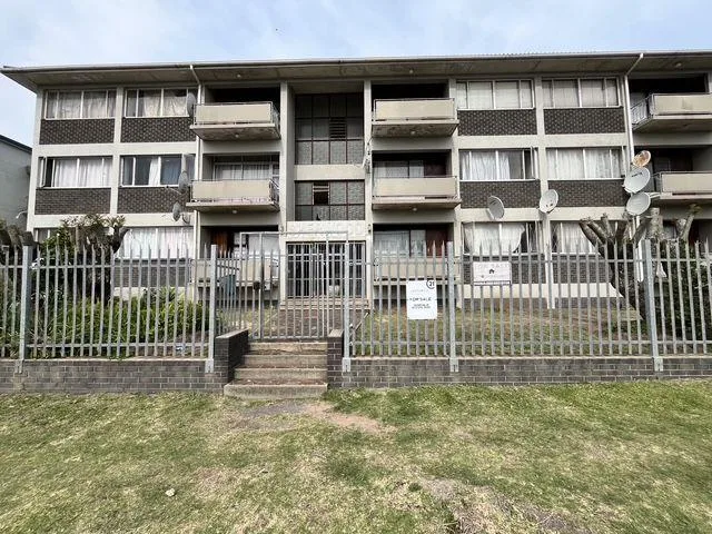 4 Bedroom Apartment / flat for sale in Southernwood