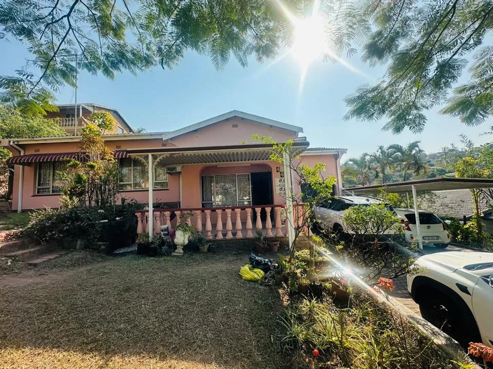 3 Bedroom House for sale in Stanger Central