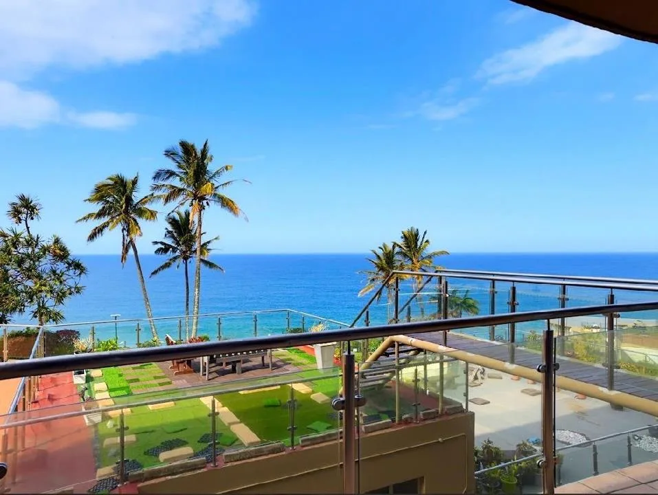 3 Bedroom Apartment / flat for sale in Sheffield Beach