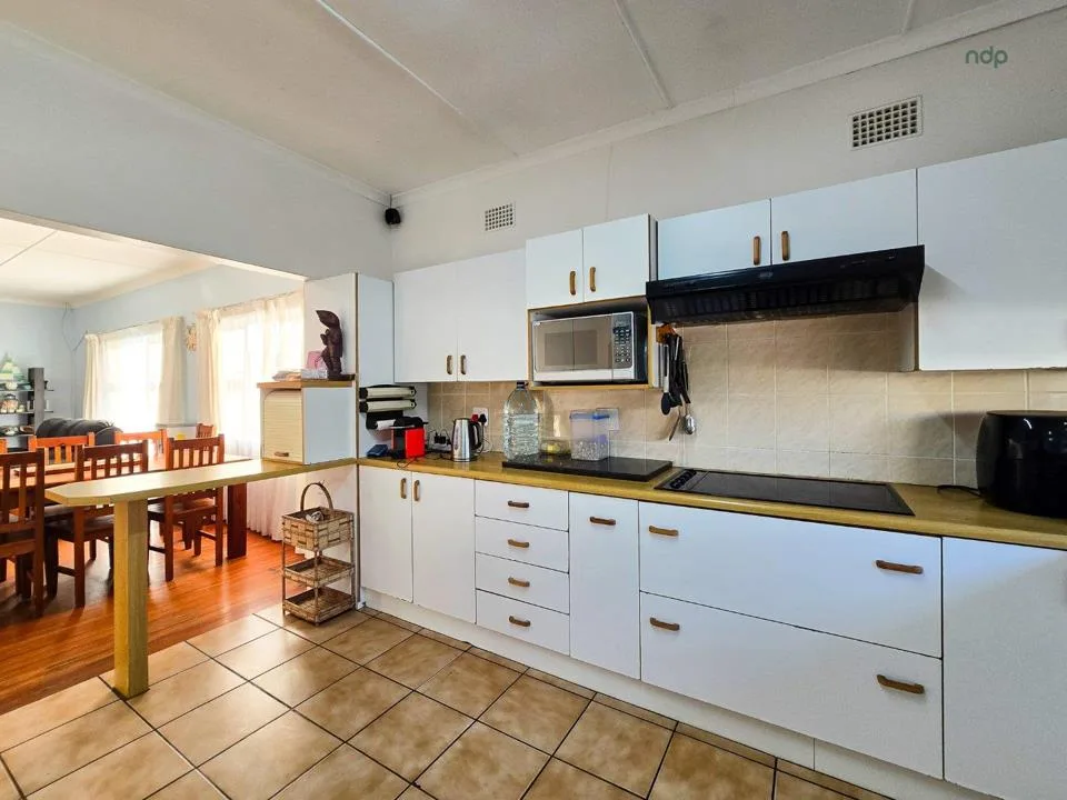 3 Bedroom House for sale in Gonubie