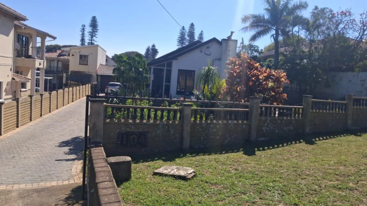7 Bedroom House for sale in Ocean View