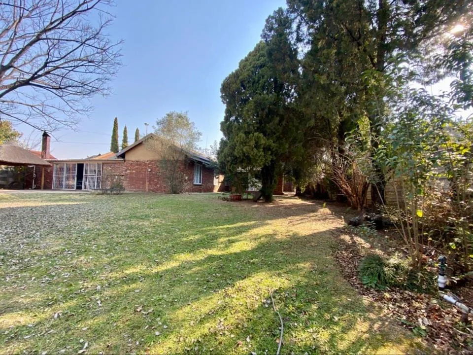 3 Bedroom House for sale in Miederpark