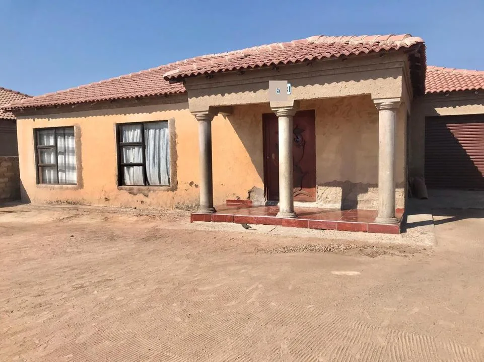 4 Bedroom House for sale in Polokwane Ext 76