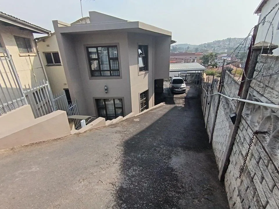 4 Bedroom House for sale in Montford