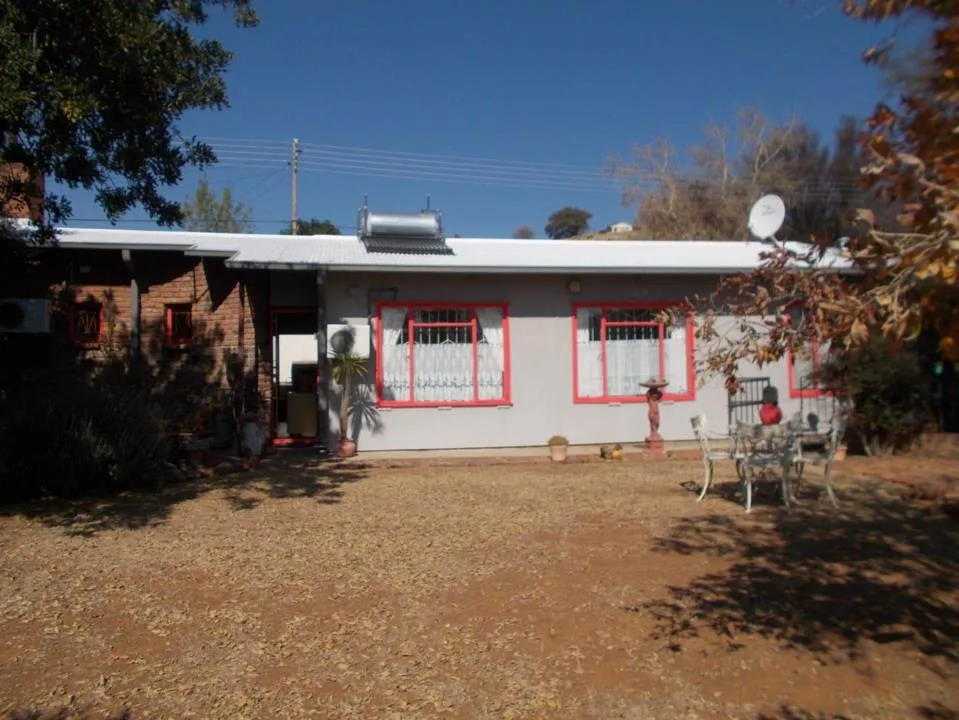 3 Bedroom House for sale in Gariepdam