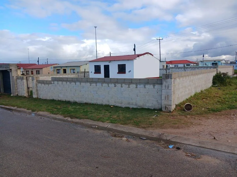 2 Bedroom House for sale in North Addo Road Phase 1