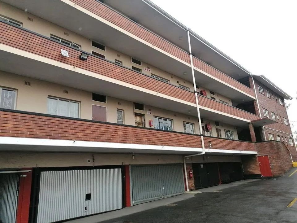 2 Bedroom Apartment / flat for sale in Pelham