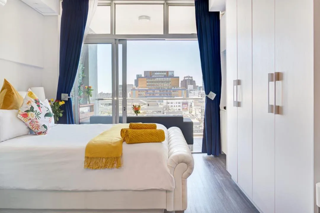 Apartment / flat for sale in Cape Town City Centre
