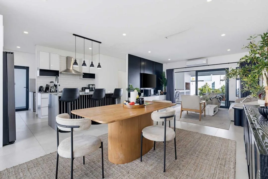4 Bedroom House for sale in Sandown