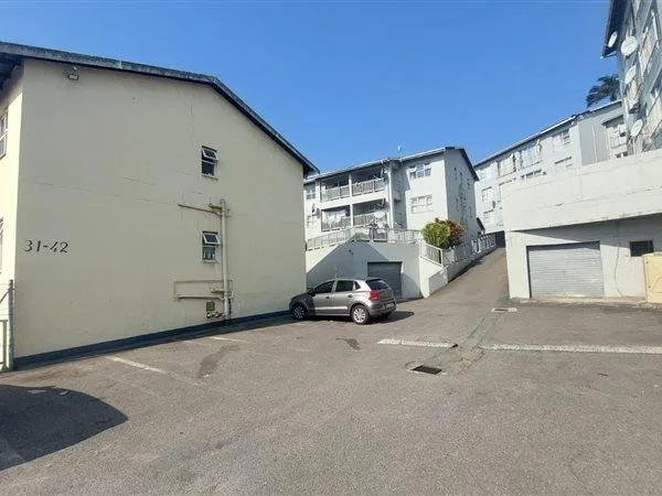 3 Bedroom Apartment / flat for sale in Sea View
