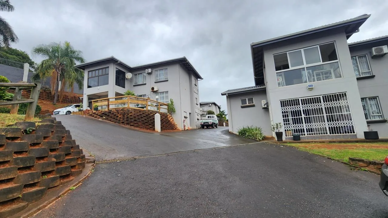 3 Bedroom Apartment / flat for sale in Sunningdale