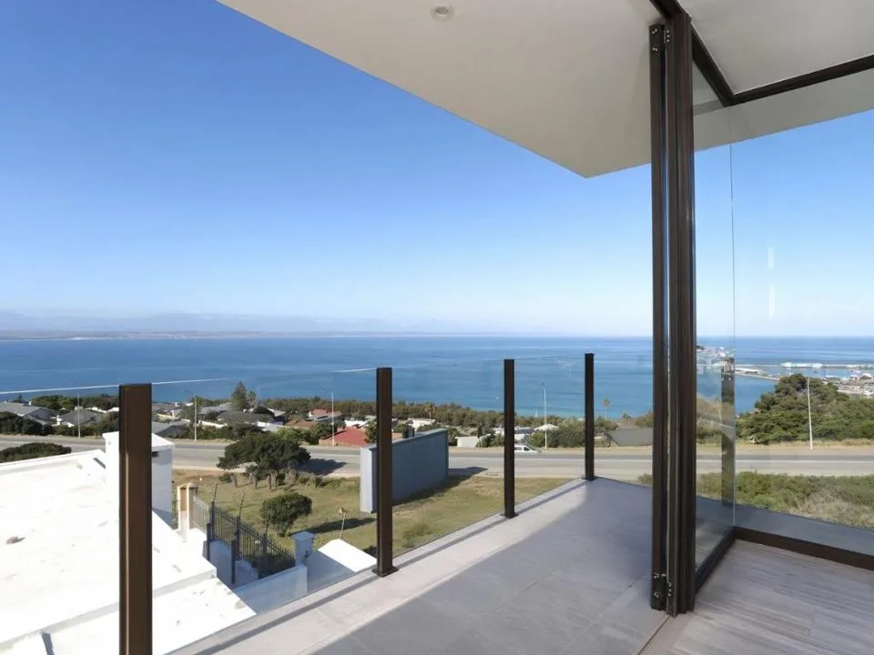 2 Bedroom Apartment / flat for sale in Da Nova