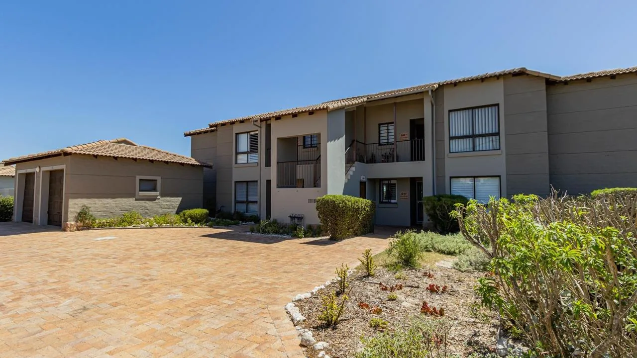 3 Bedroom Apartment / flat for sale in Langebaan Country Estate