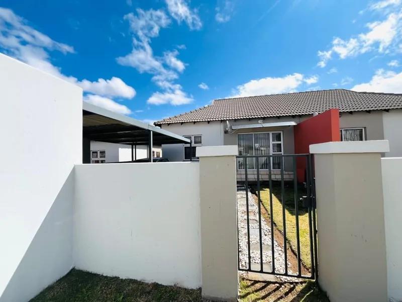 2 Bedroom House for sale in Tasbet Park Ext 1