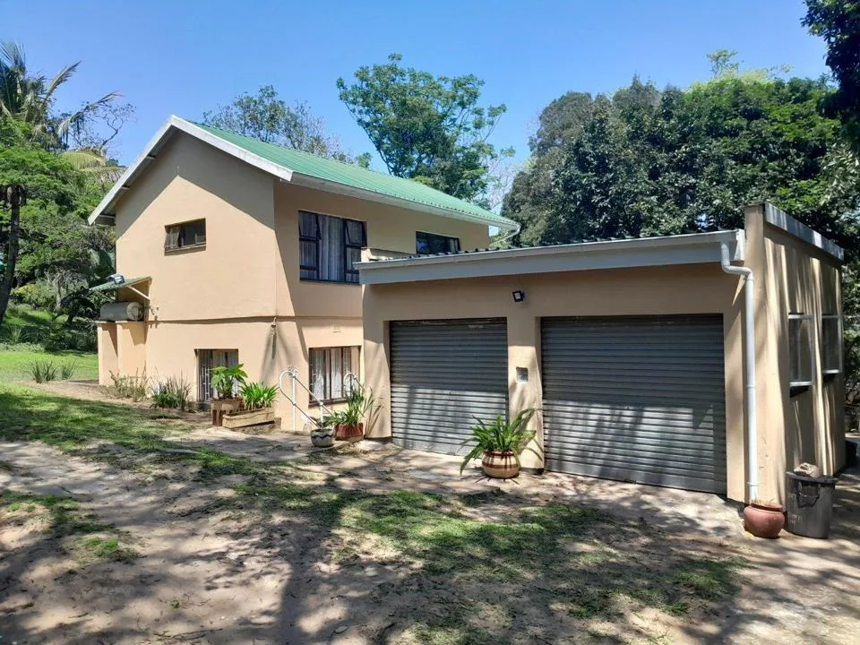 3 Bedroom Townhouse for sale in Umtentweni
