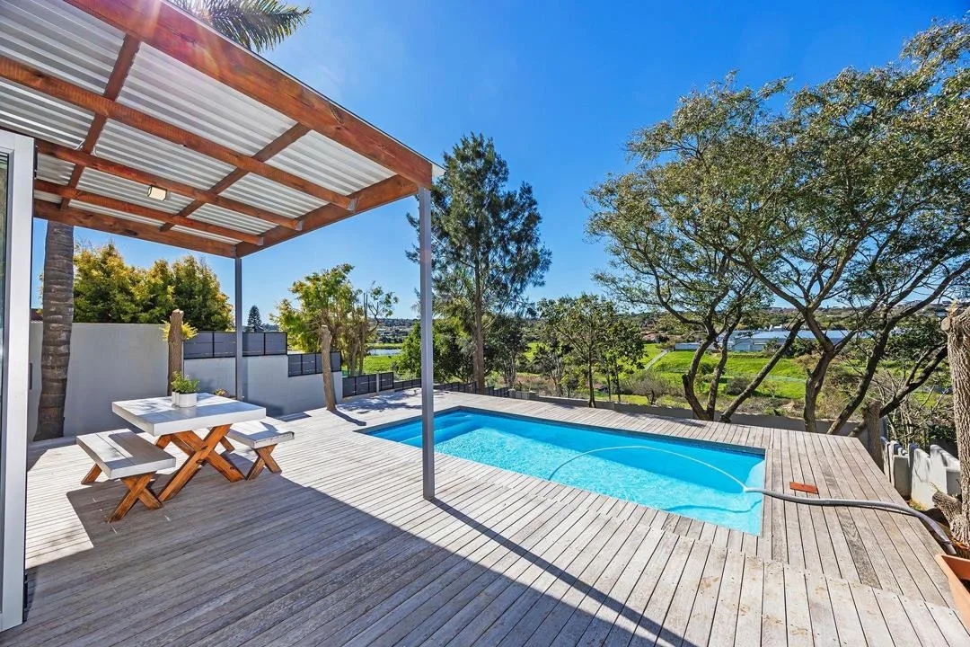 3 Bedroom House for sale in Door De Kraal