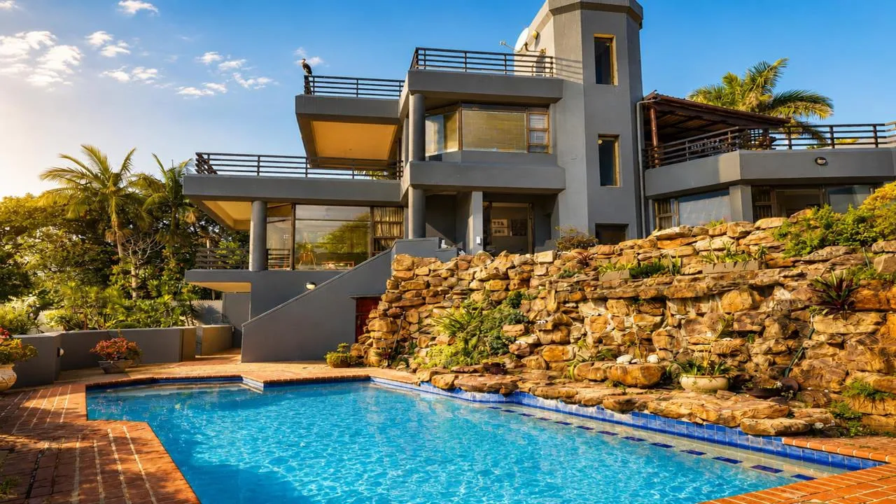 4 Bedroom House for sale in Sheffield Beach