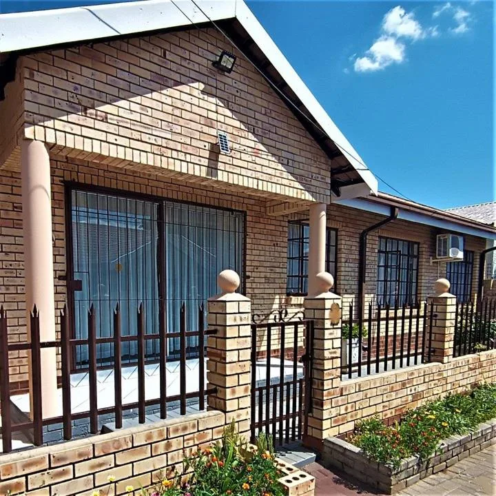 2 Bedroom Townhouse for sale in Parys