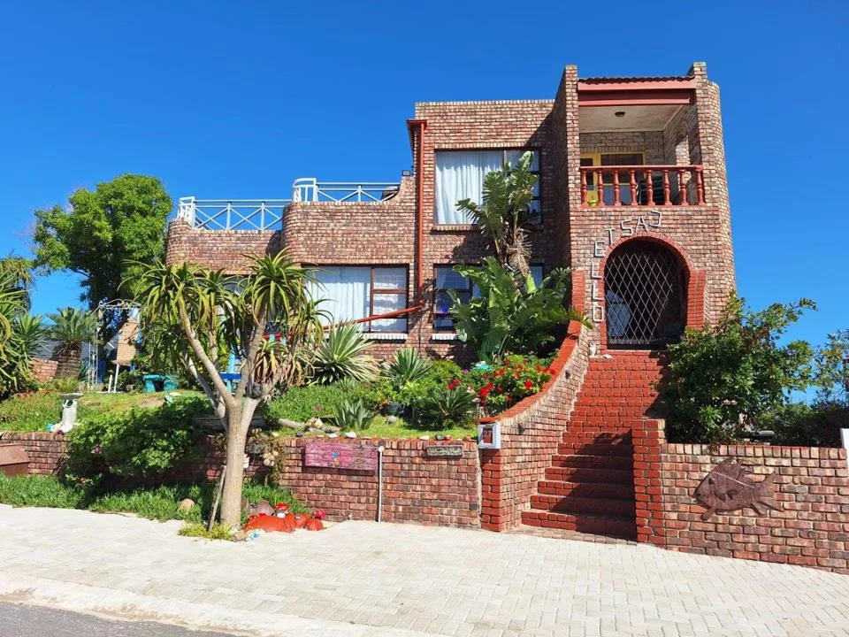 4 Bedroom House for sale in Aston Bay