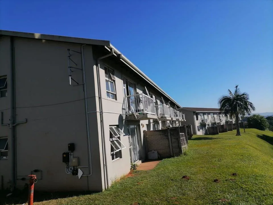 1 Bedroom Apartment / flat for sale in Montclair