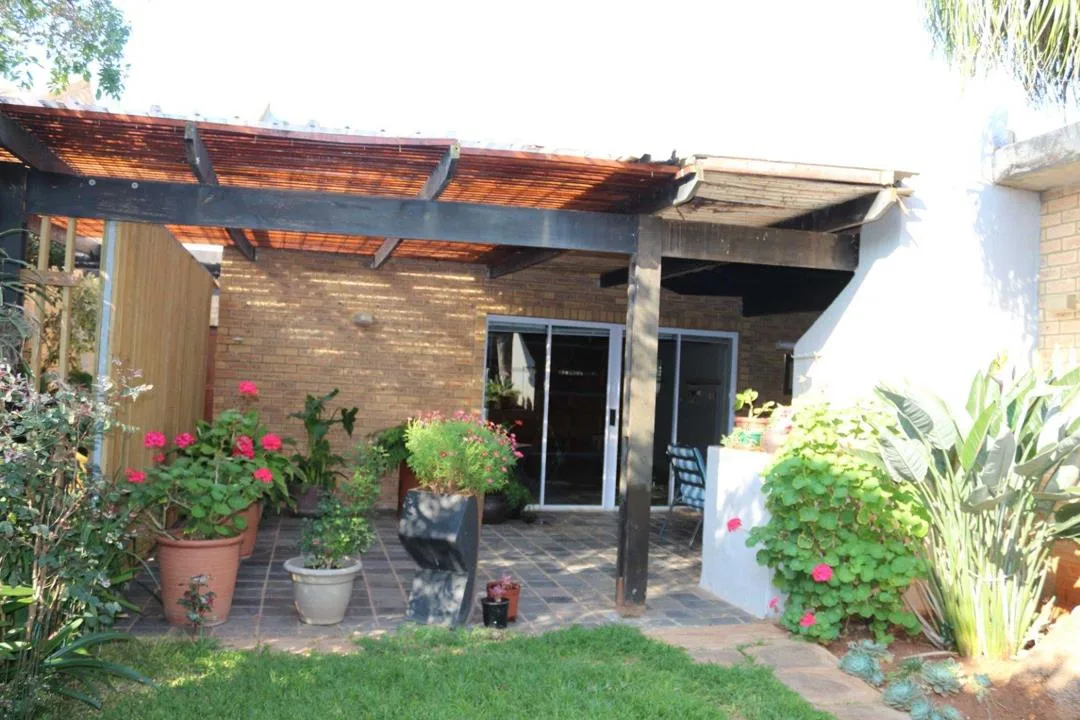 2 Bedroom House for sale in Eden Glen